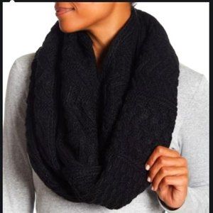 Michael Kors Infinity Scarf